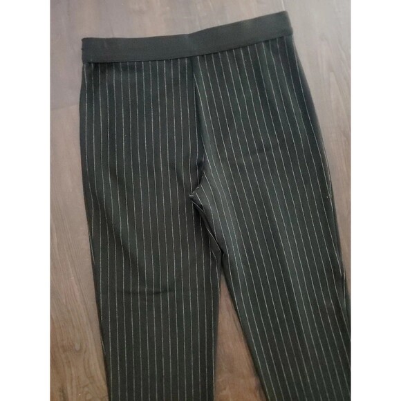 Bailey 44 Black Pinstripe Pants Cropped Ankle Pull On Sz Small Career Business - Picture 10 of 11